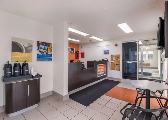 6-fargo, Nd - West Acres - North 4*