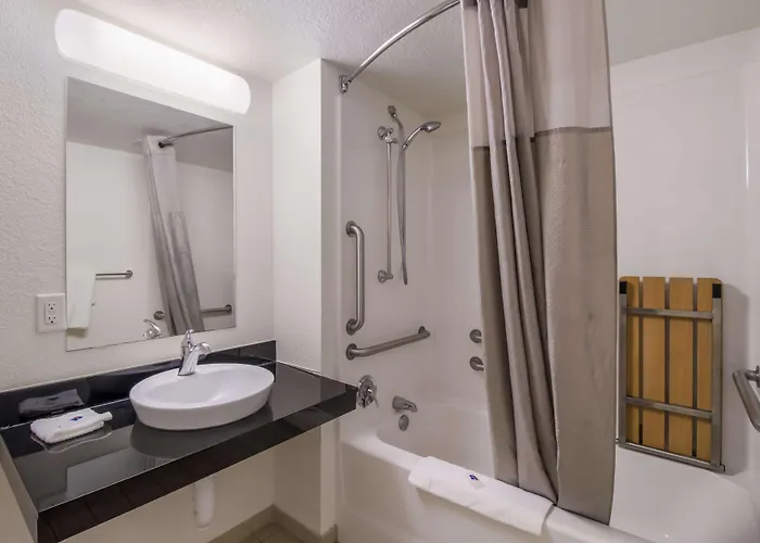 Hotel 6-fargo, Nd - West Acres - North Fargo