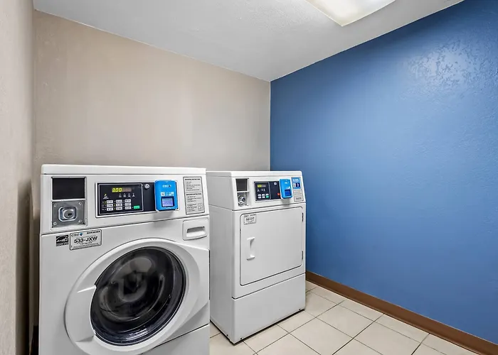 Hotel 6-fargo, Nd - West Acres - North 4*