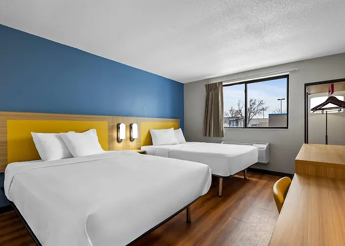 6-fargo, Nd - West Acres - North Hotel Fargo